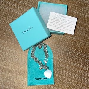 Authentic Tiffany & Co Sterling Silver Plain Heart Bracelet 7”-orig pouch & box
